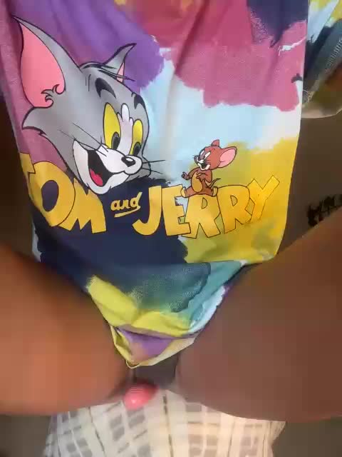 Karolina_Milf Adult Chat October 9, 2025