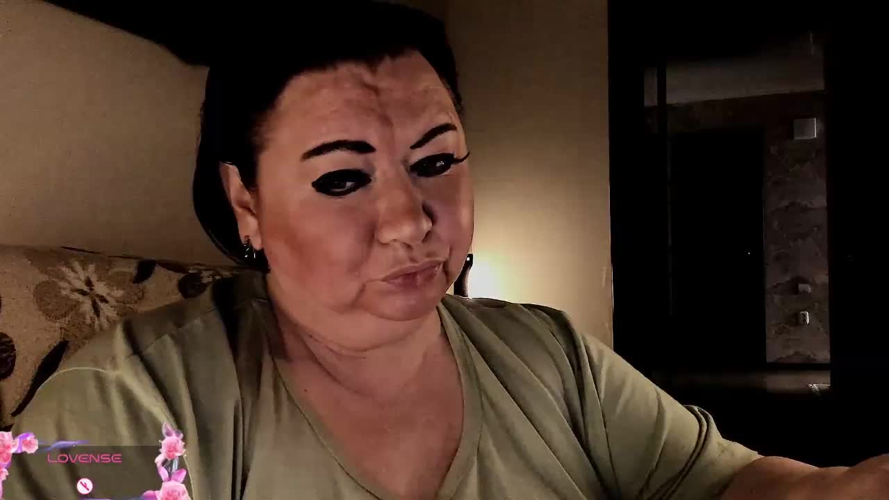 Alinahott1 Adult Chat October 9, 2025