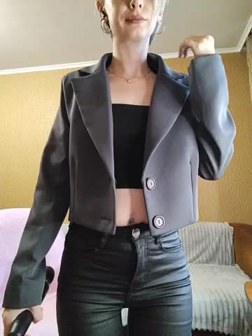 -Christina- Adult Chat October 9, 2025