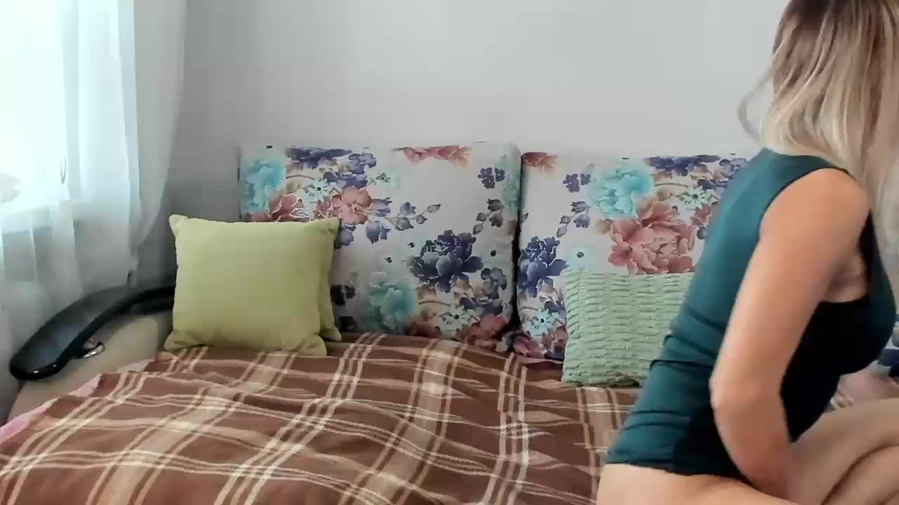 Lisa1225 Adult Chat October 9, 2025