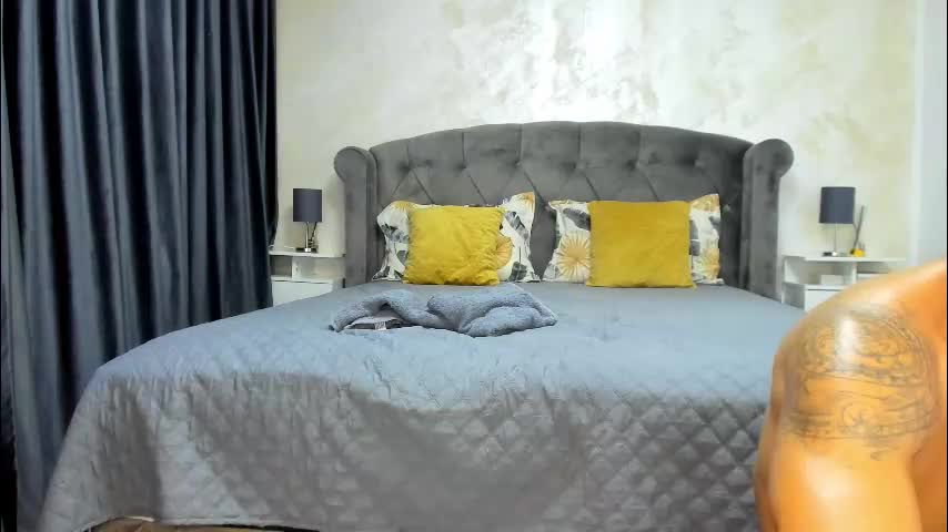 nicepussyfuckk18 Adult Chat October 9, 2025