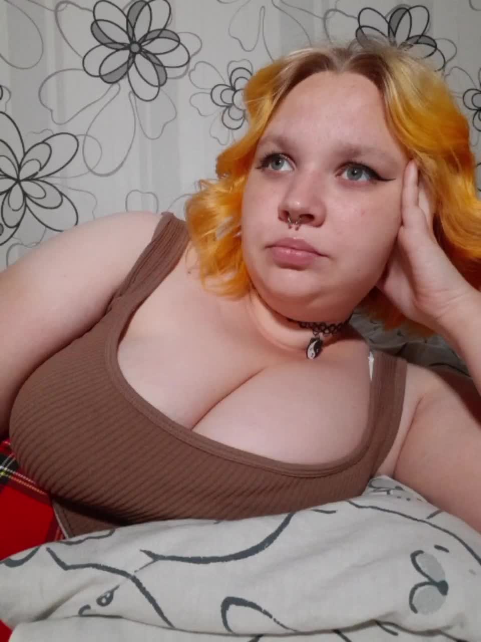 -MeooW- Adult Chat October 9, 2025