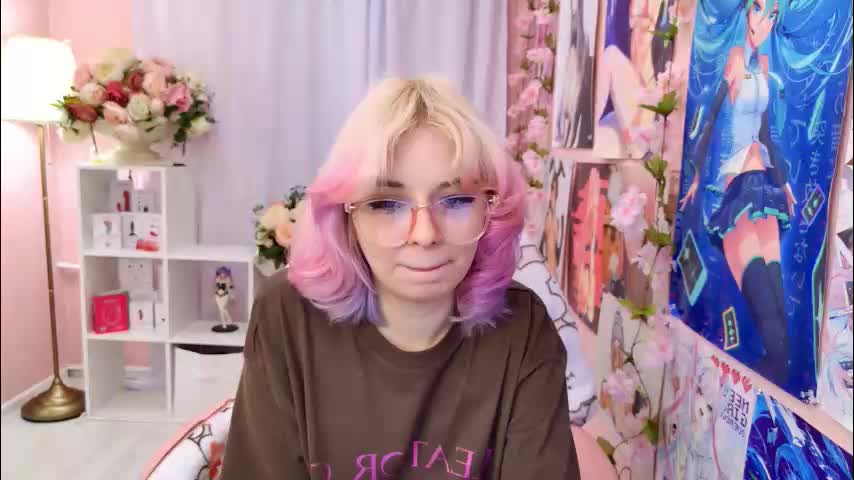 coconut_mia Adult Chat October 9, 2025