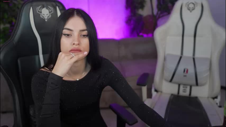 bright_diamonds_054 Adult Chat October 9, 2025