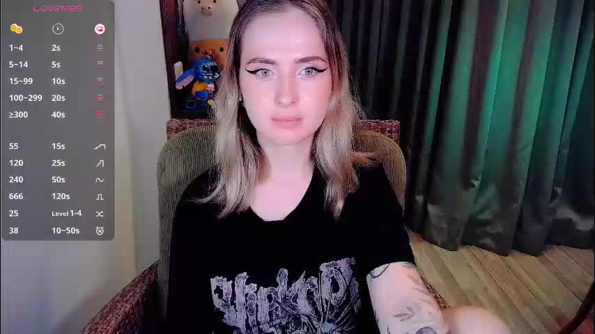 shyfoxxxy Adult Chat October 9, 2025