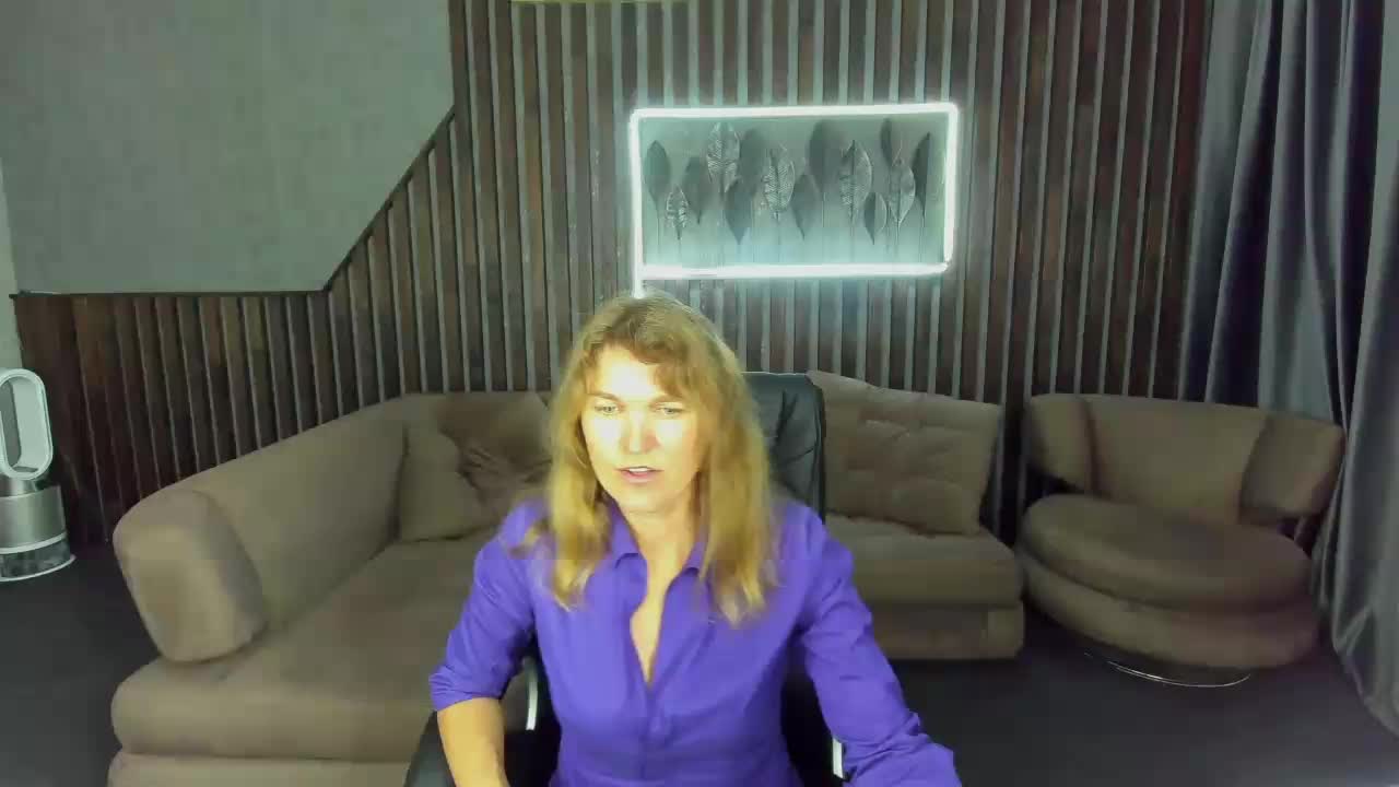 Annabel-xxx Adult Chat October 10, 2025