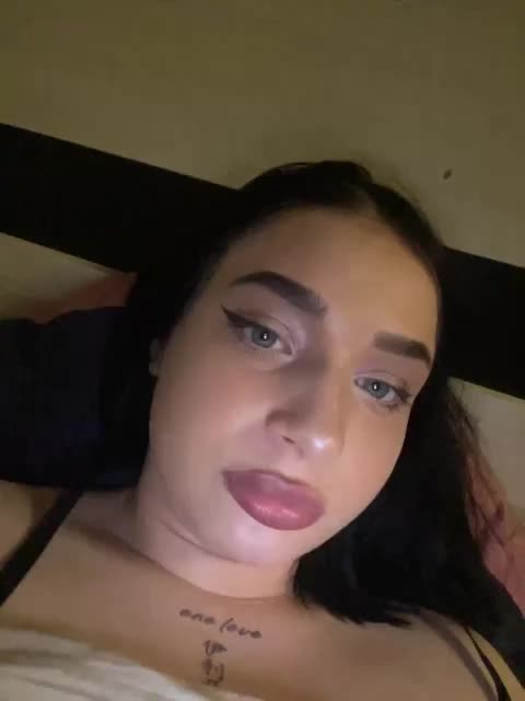 Aliska22 Adult Chat October 10, 2025