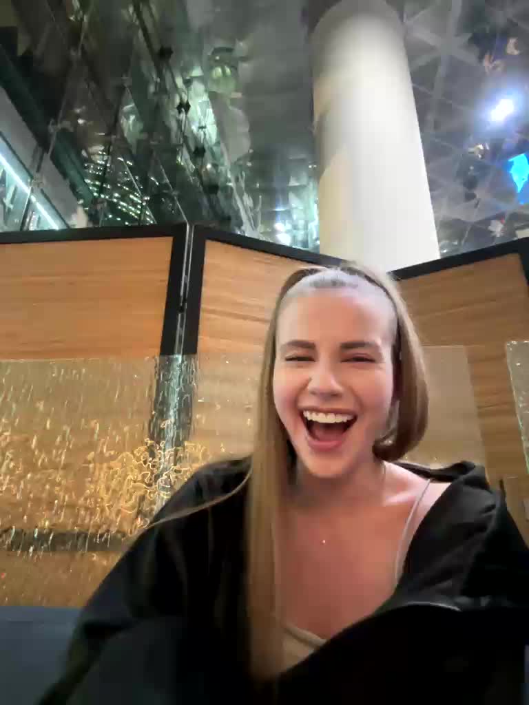 VikkiExtraCheese Adult Chat October 10, 2025