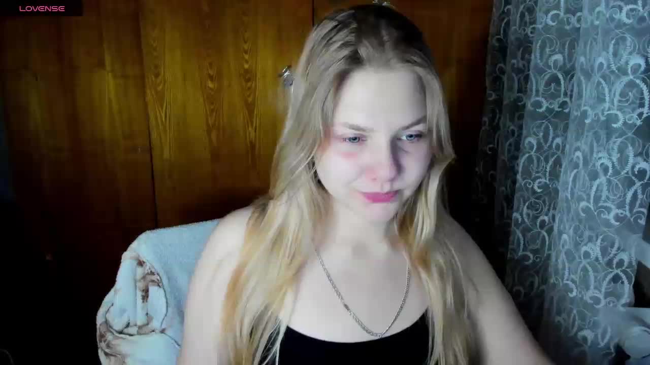 Emma-Frizea Adult Chat October 10, 2025