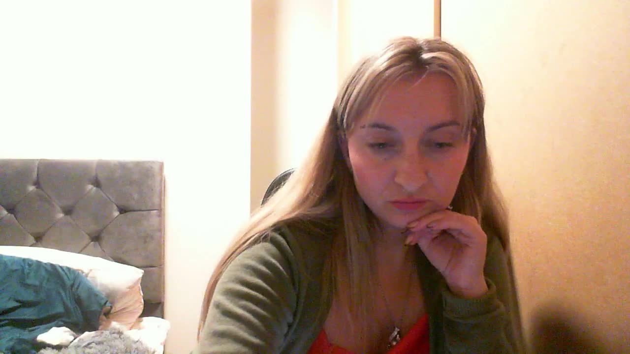 RuslanaFlower Adult Chat October 10, 2025