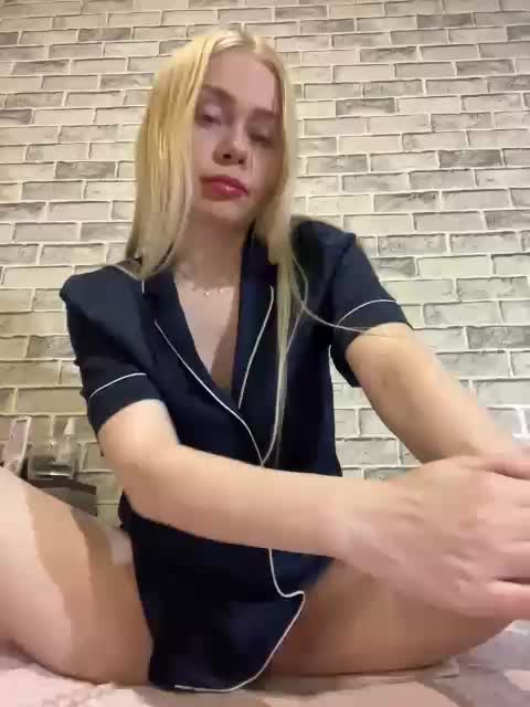 MirandaNow Adult Chat October 10, 2025