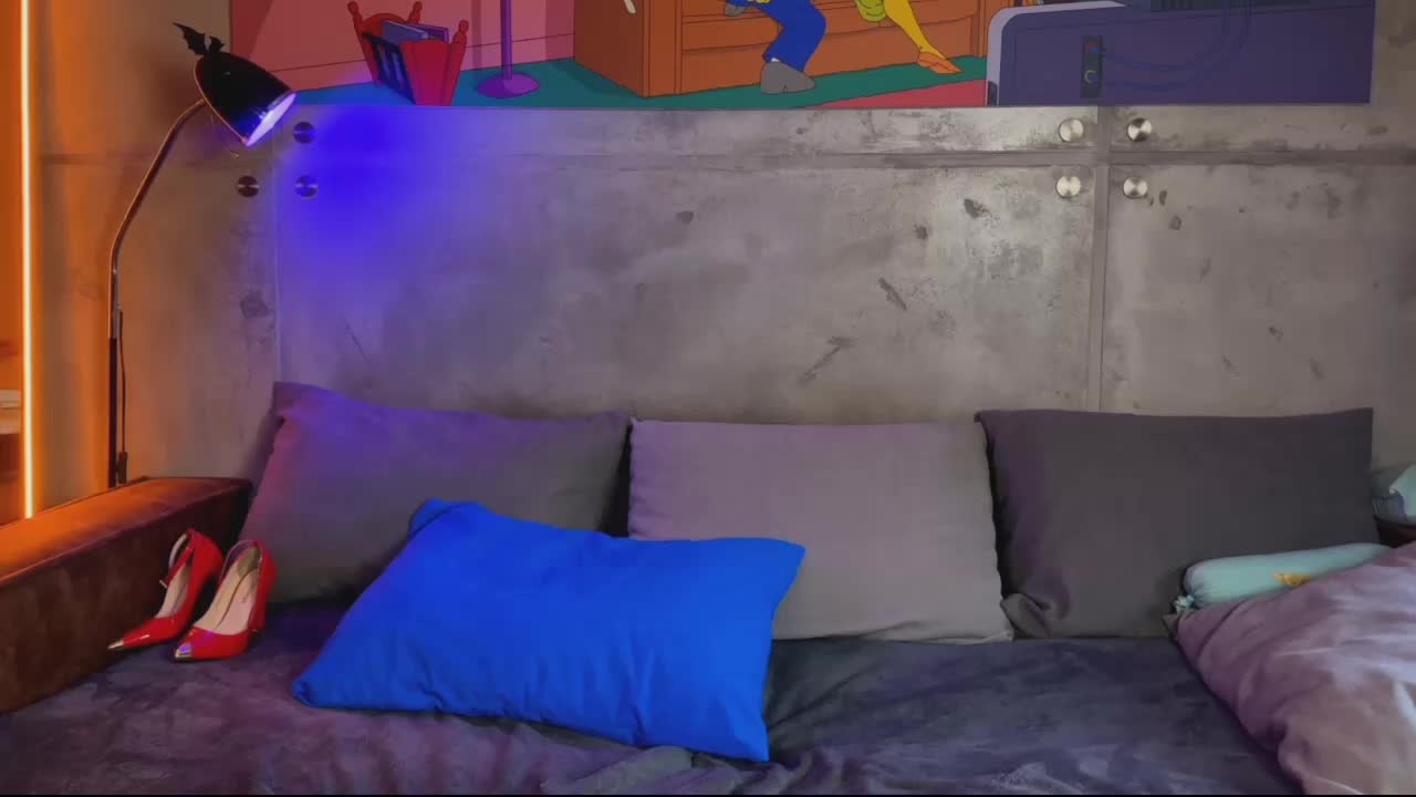 Na-izi Adult Chat October 10, 2025