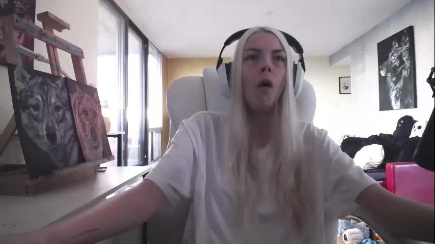 tinykylie Adult Chat October 10, 2025