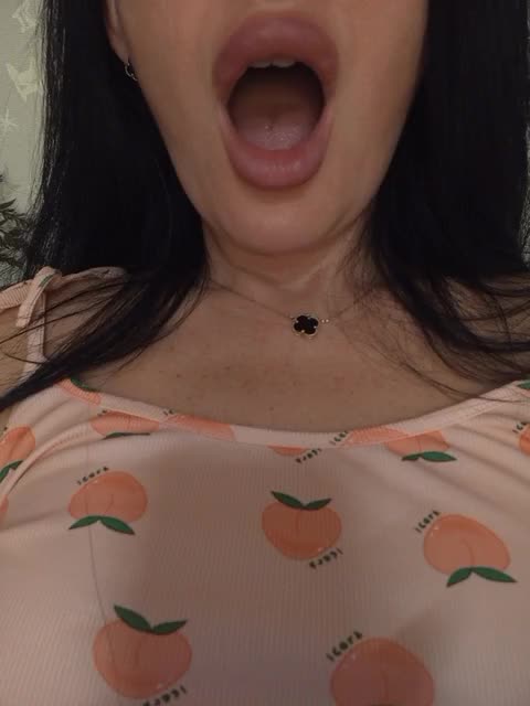 Black_chick Adult Chat October 10, 2025