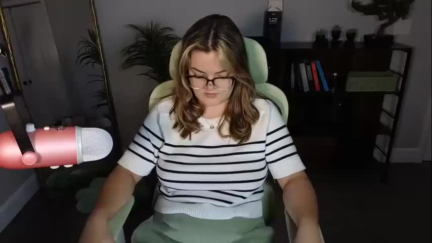 quervoqueen1 Adult Chat October 10, 2025