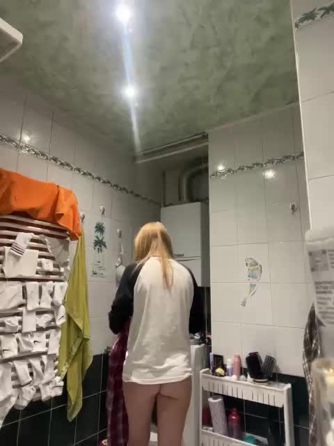 Milana22a Adult Chat October 10, 2025