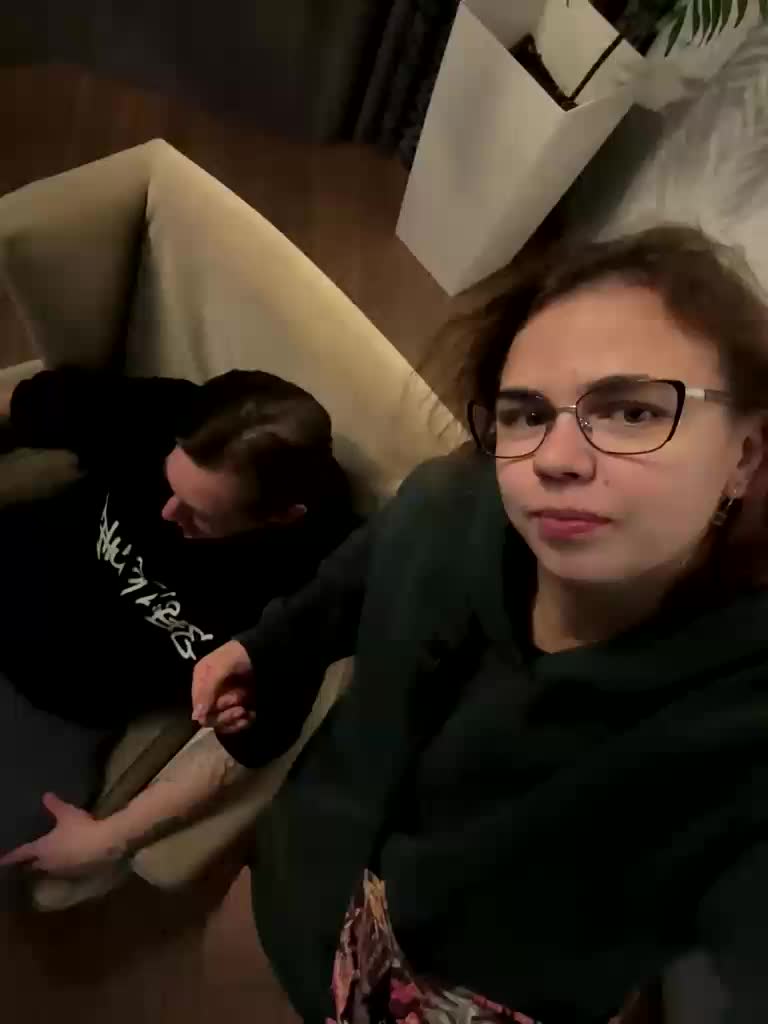 Melodycouple Adult Chat October 10, 2025