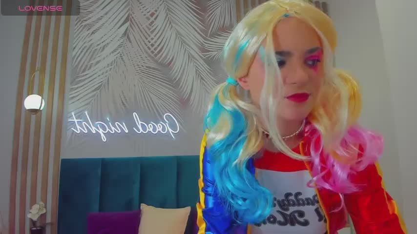 Selena_Cutiee Adult Chat October 10, 2025