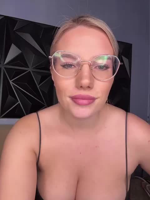 LYALAtop Adult Chat October 10, 2025