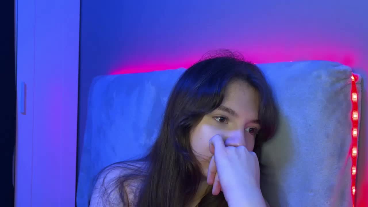 AlisaRichGold Adult Chat October 10, 2025