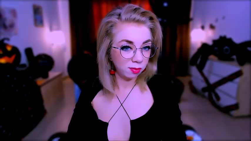 littleSiyfairy Adult Chat October 10, 2025