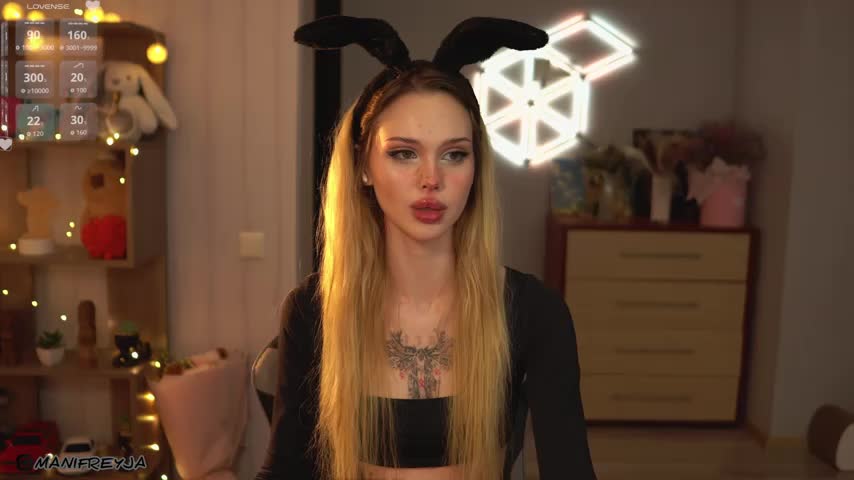 ManiFreyja Adult Chat October 10, 2025