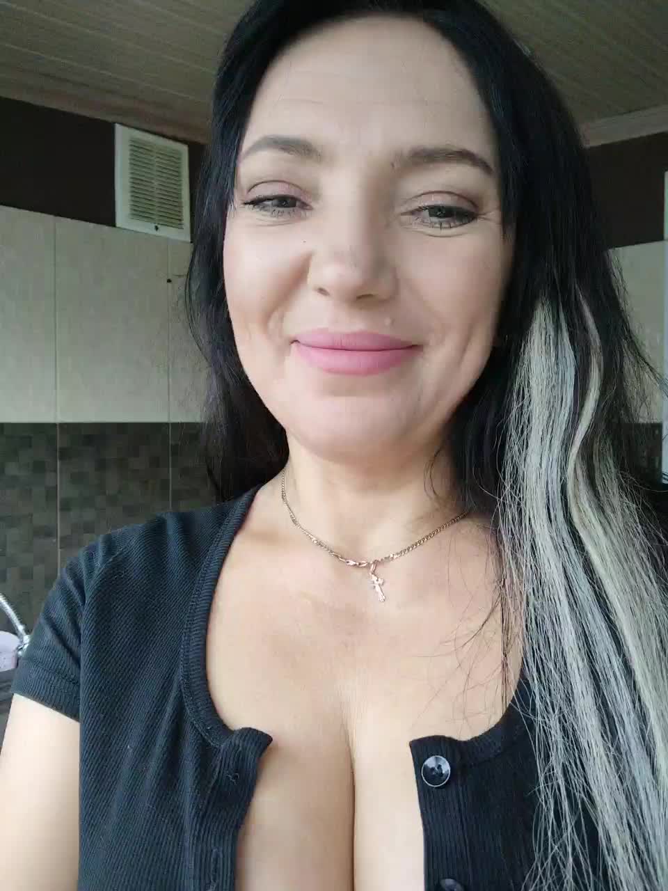 ProstoLolkaXXX Adult Chat October 10, 2025