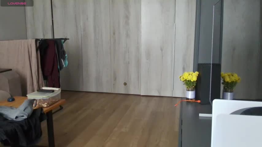 MilaaMilaa Adult Chat October 10, 2025