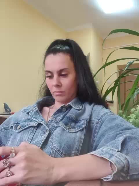 -France- Adult Chat October 10, 2025