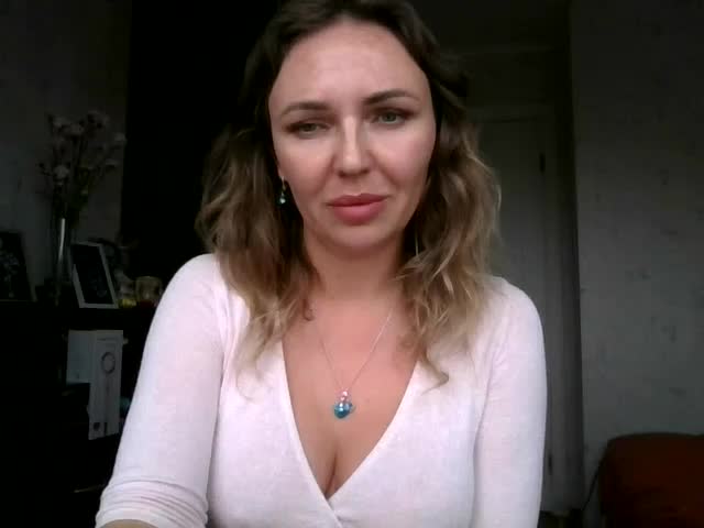 CuteAngelina Adult Chat October 10, 2025