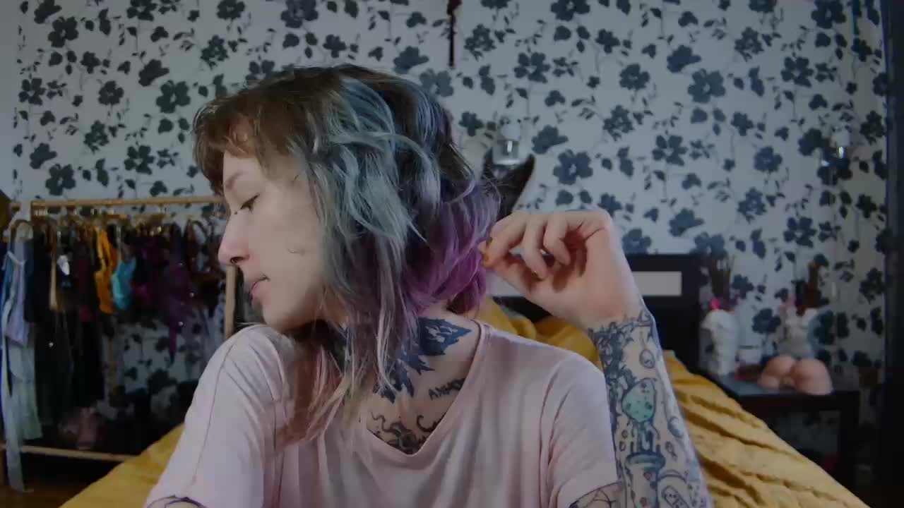 LittleSpaceMouse- Adult Chat October 10, 2025