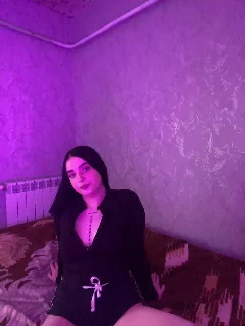 Aliska22 Adult Chat October 10, 2025