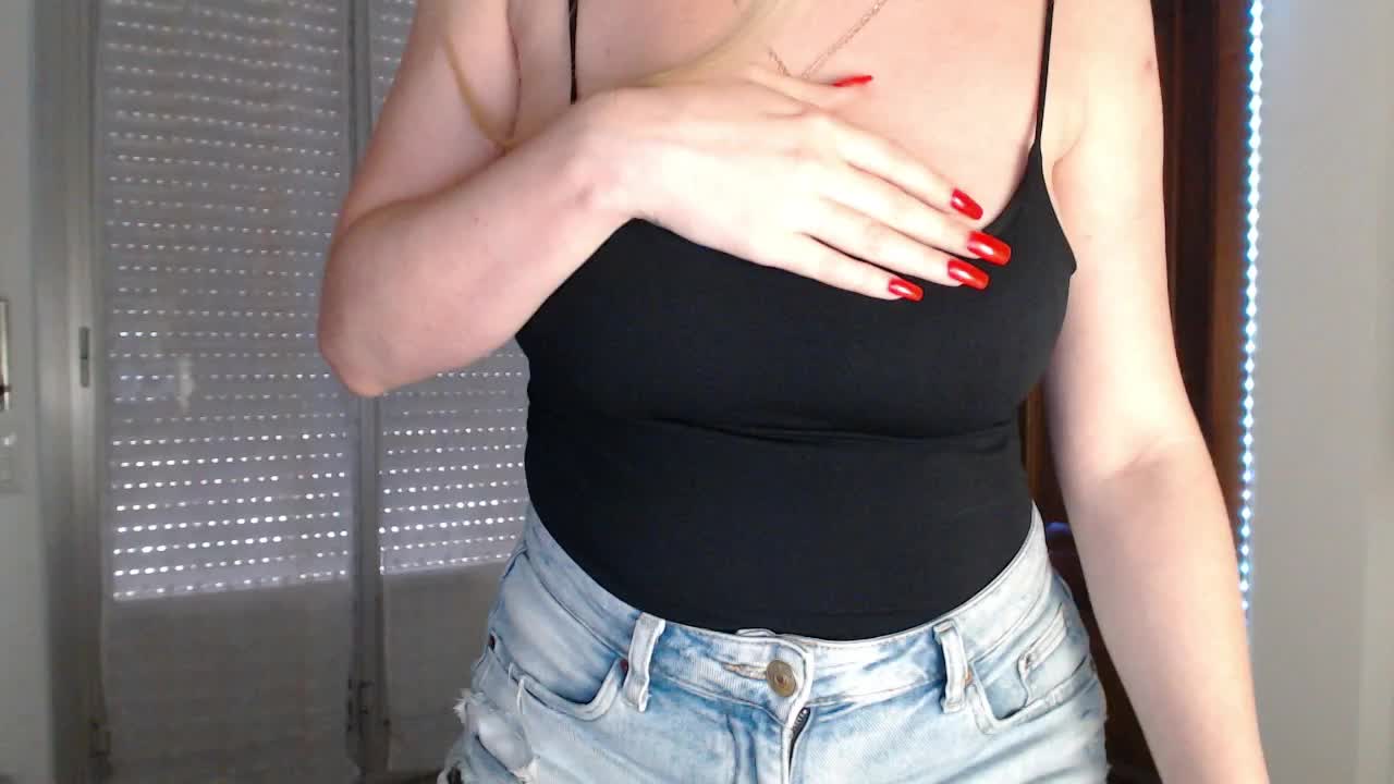 Alina-Lovely Adult Chat October 10, 2025