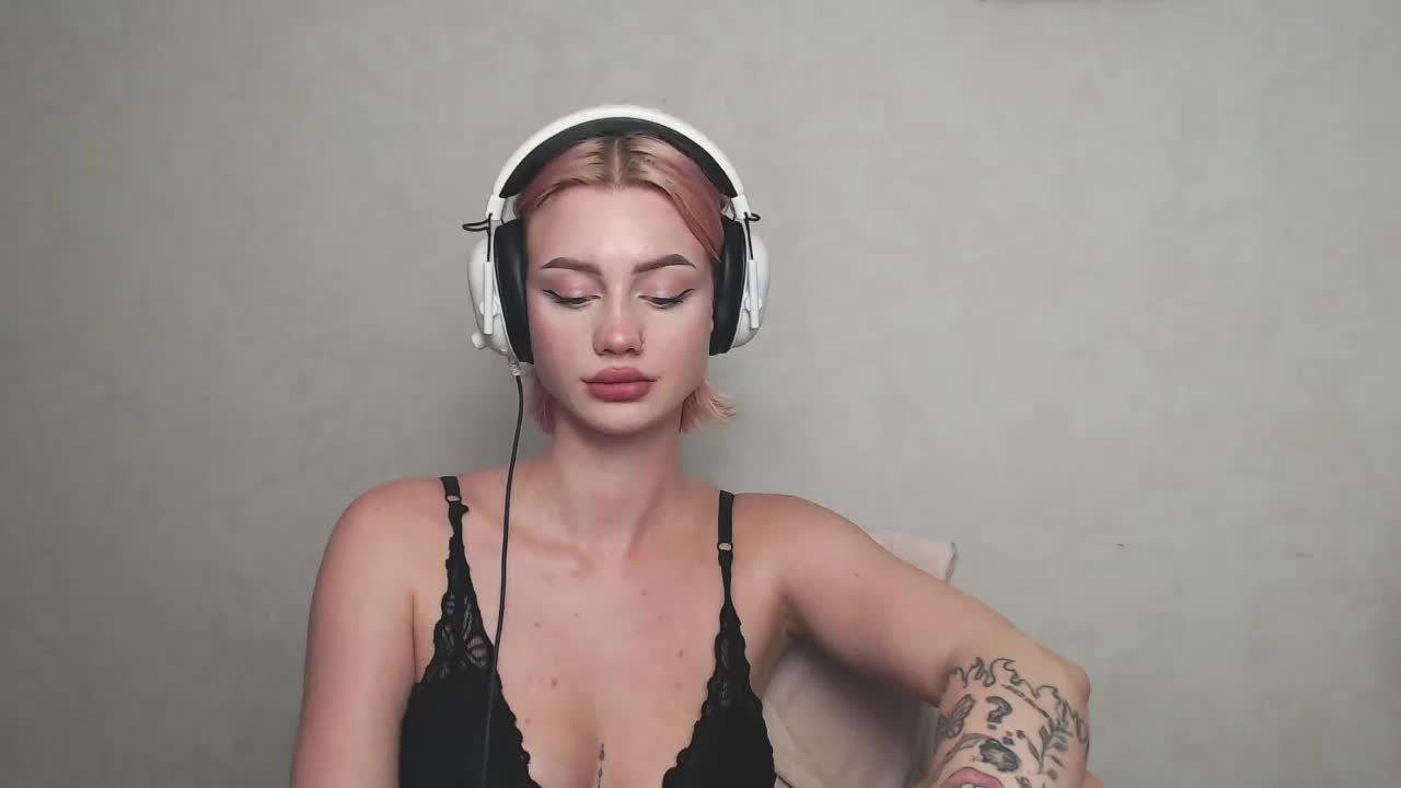 Ice-hot Adult Chat October 10, 2025