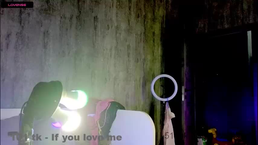 coy_girl_ Adult Chat October 10, 2025