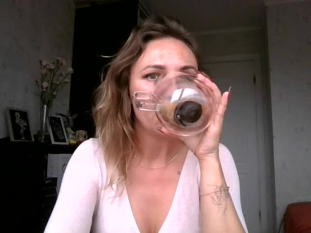 CuteAngelina Adult Chat October 10, 2025