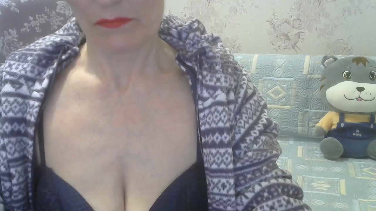 Red-Rose-777 Adult Chat October 10, 2025