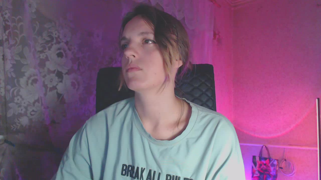 Babymuro4ka Adult Chat October 11, 2025