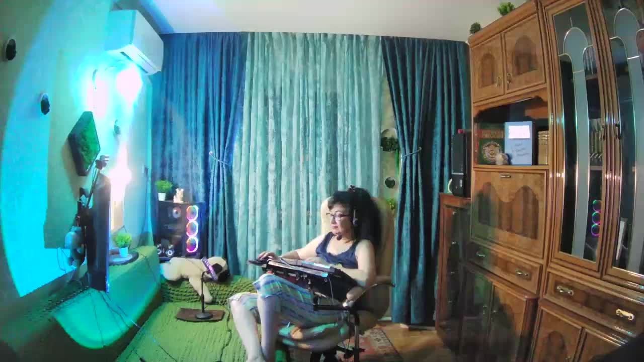 Infodar Adult Chat October 11, 2025