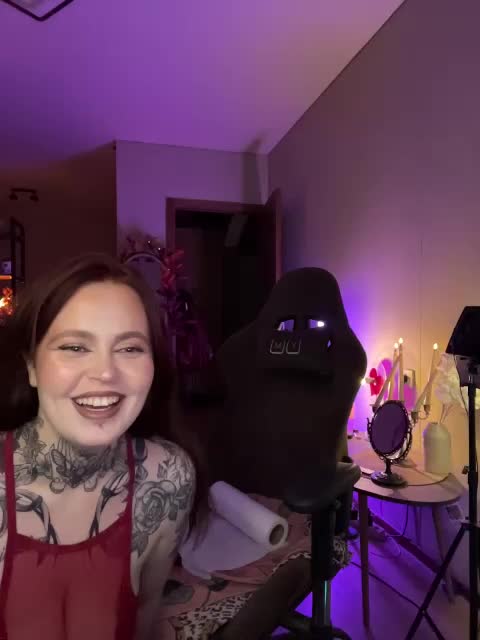 Mariiiiiii Adult Chat October 11, 2025