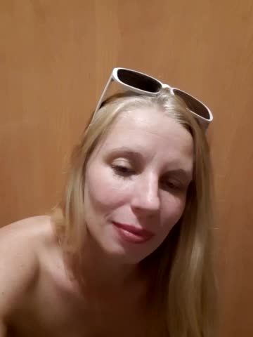 -nelya- Adult Chat October 11, 2025