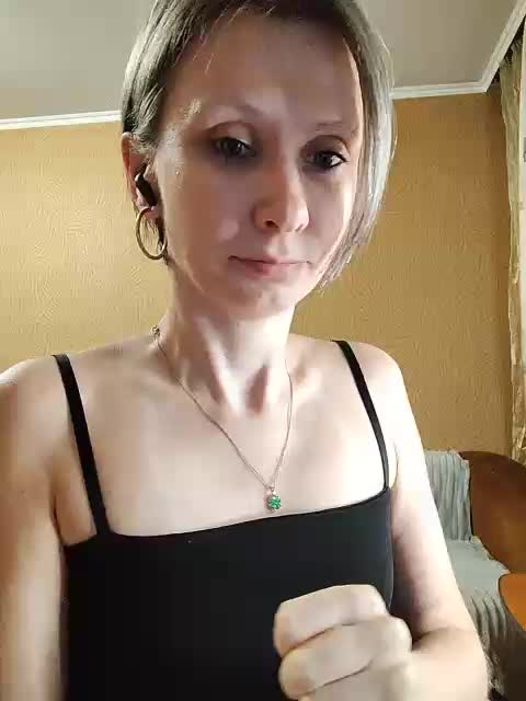-Christina- Adult Chat October 10, 2025