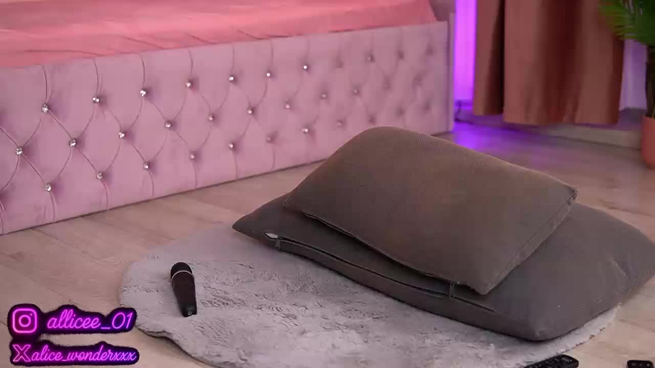 VanesaSimon Adult Chat October 10, 2025