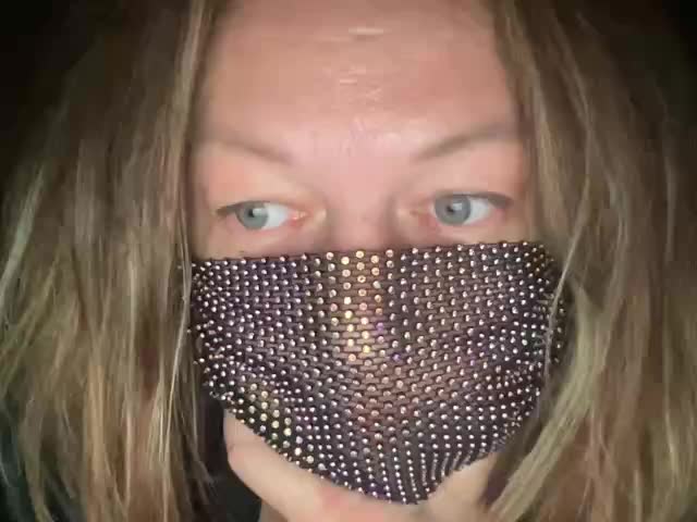 EVIL_TITS Adult Chat October 11, 2025