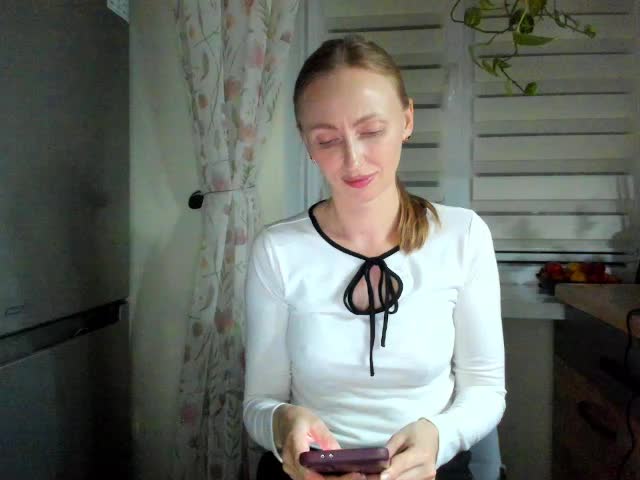 EvaXlove69 Adult Chat October 11, 2025