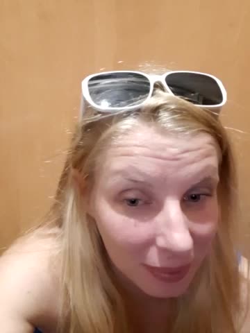 -nelya- Adult Chat October 11, 2025