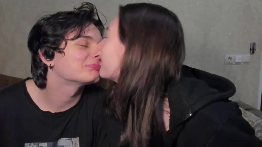 muuur_fam Adult Chat October 11, 2025