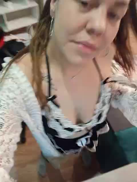 Niki233221 Adult Chat October 11, 2025