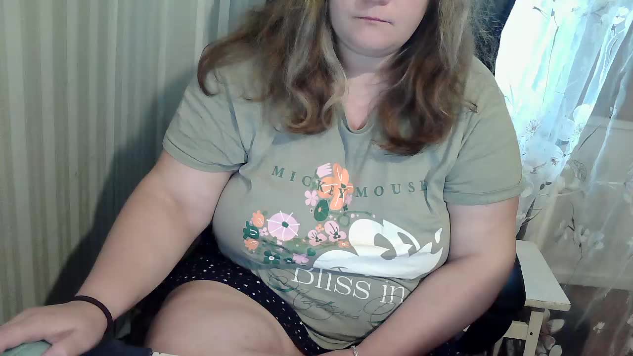 XLisaBlueX Adult Chat October 11, 2025