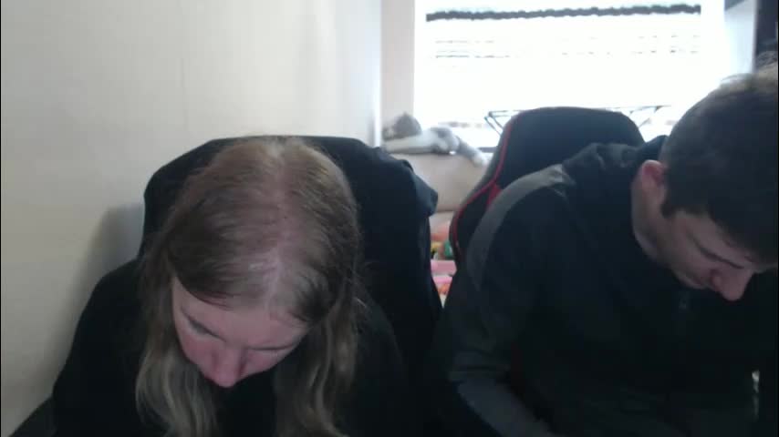 jenisandpeter Adult Chat October 11, 2025